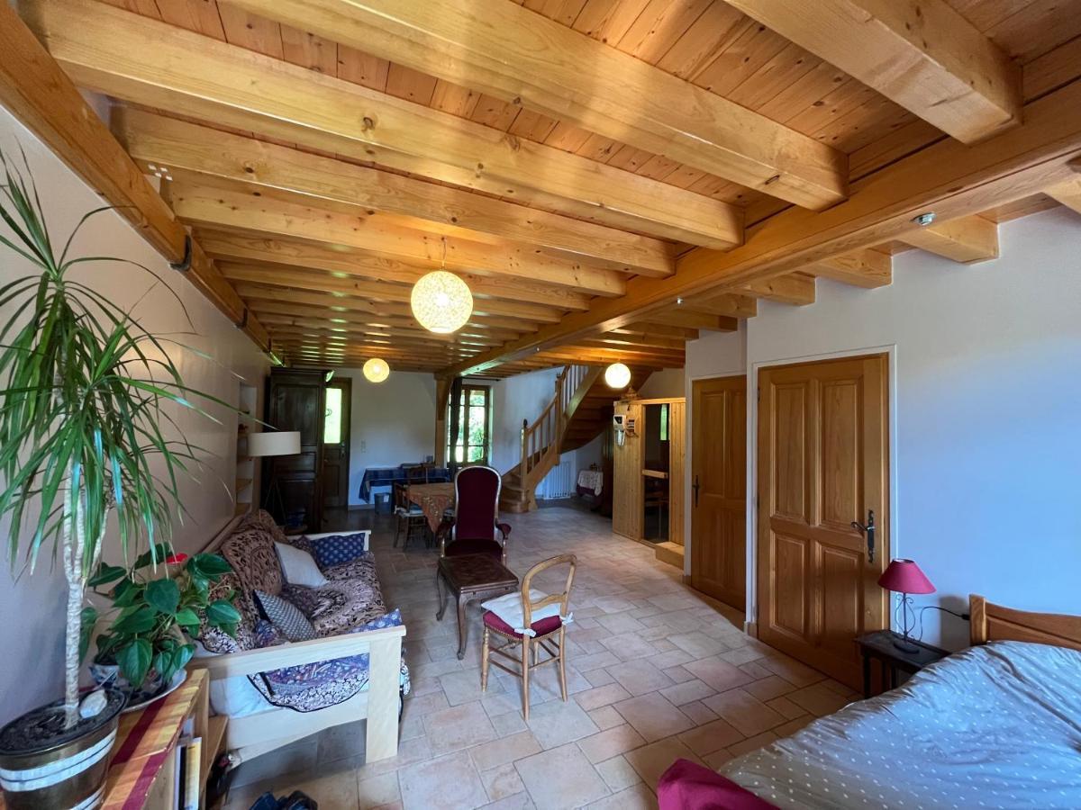 Ecolieu Le Chant Du Temps Bed & Breakfast Saint-Usuge Exterior foto