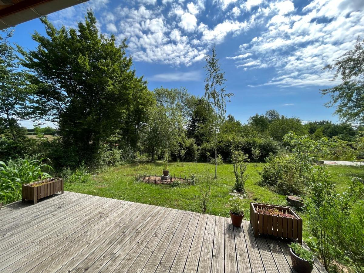Ecolieu Le Chant Du Temps Bed & Breakfast Saint-Usuge Exterior foto